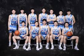 并探讨其背 并探讨其背